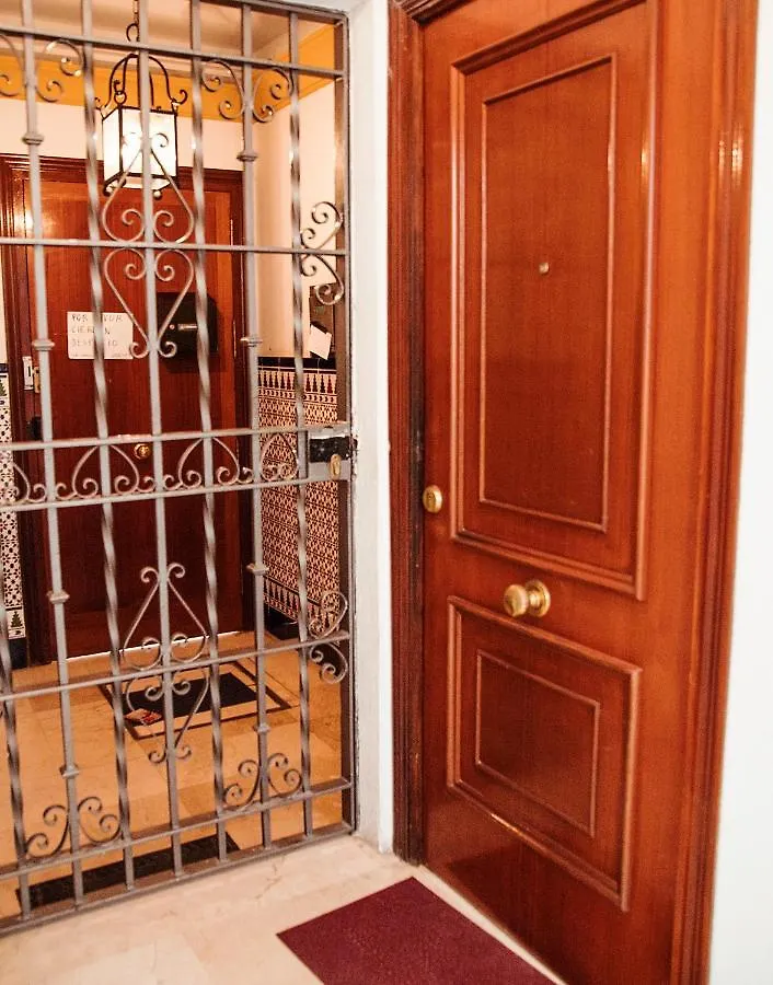 Rentalsevilla Gonzalez Cuadrado Apartment Seville